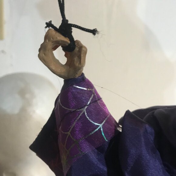 Flying Witch Animated Parachute Striped Legs Spider Web Dress Halloween Ganz ? - Picture 13 of 15